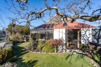 /international/nz/barrington-street-somerfield-canterbury-380066107929/