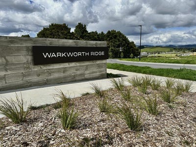 /international/nz/83-kaitiaki-avenue-warkworth-rodney-380066121110/