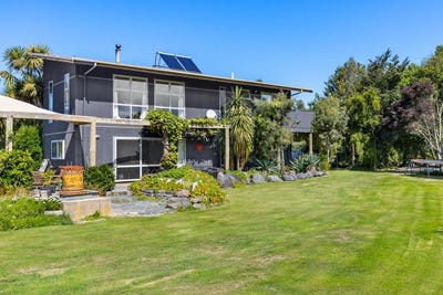 /international/nz/38-station-road-hapuku-kaikoura-380066105628/
