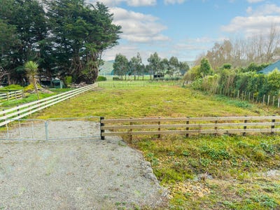 /international/nz/11-adele-street-woodville-tararua-380066111534/