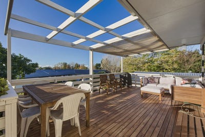 /international/nz/4-dowman-place-te-puke-western-bay-of-plenty-380066107112/