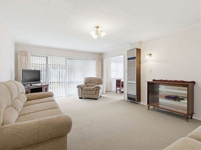/international/nz/glenholme-rotorua-380066098324/