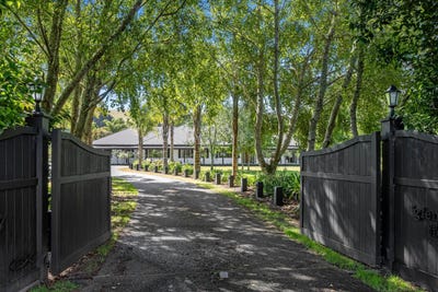 /international/nz/457-waitoki-road-wainui-gisborne-380066091189/