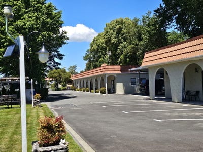 /international/nz/187-high-street-north-carterton-wairarapa-380066128488/