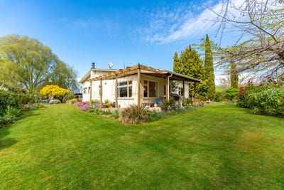 /international/nz/kurow-duntroon-road-duntroon-waitaki-380066109207/