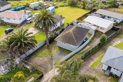 /international/nz/mangere-manukau-city-380066177593/