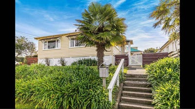 /international/nz/18-ngataringa-road-devonport-north-shore-city-380066076719/