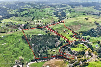 /international/nz/42-ford-road-paparoa-kaipara-380066119104/