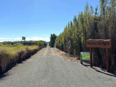 /international/nz/139-myross-road-myross-bush-invercargill-city-380066078792/