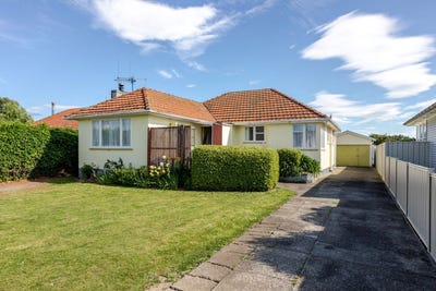 /international/nz/26-victor-street-dannevirke-tararua-380066111269/