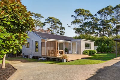 /international/nz/te-atatu-south-waitakere-city-380066175981/