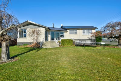 /international/nz/2-mill-street-tapanui-clutha-380066168239/