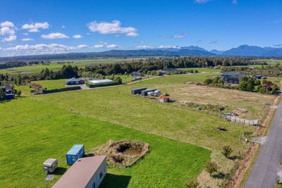/international/nz/20-mehrtens-road-hokitika-westland-380066093808/