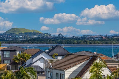 /international/nz/2-basilton-close-bucklands-beach-manukau-city-380066176376/