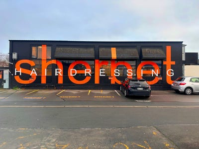 /international/nz/10-winston-avenue-papanui-christchurch-city-380066151206/