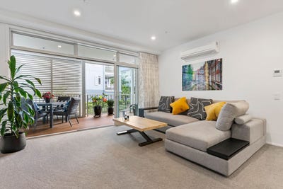 /international/nz/123-hibiscus-drive-orewa-rodney-380066113488/