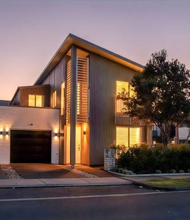 /international/nz/30-bomb-point-drive-hobsonville-waitakere-city-380066181951/