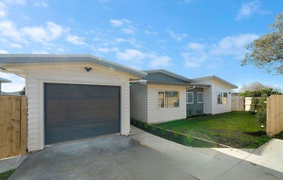/international/nz/398-main-road-huapai-rodney-380066117816/