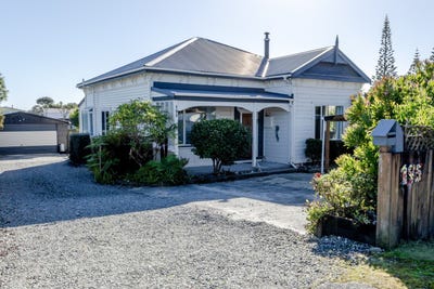 /international/nz/195-fitzherbert-street-hokitika-westland-380066100836/