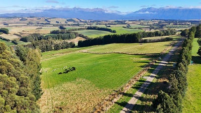 /international/nz/126-ridgedale-road-te-anau-southland-380066083204/