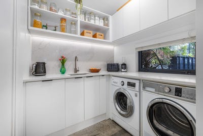 /international/nz/19-hillcrest-road-raumati-south-kapiti-coast-380066184806/