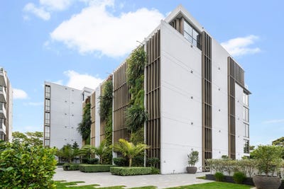 /international/nz/10-st-marks-road-remuera-auckland-city-380066090707/