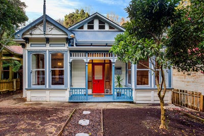 /international/nz/42-devon-street-aro-valley-wellington-city-380066177420/