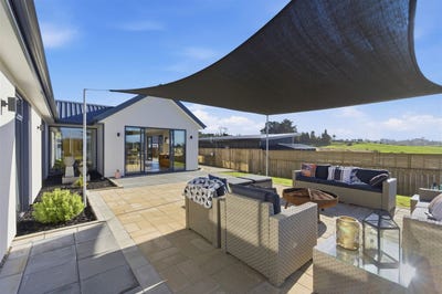 /international/nz/54-les-wakefield-road-mapua-tasman-380066116043/