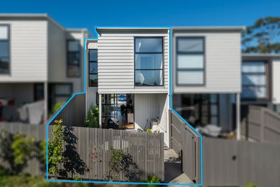 /international/nz/18-dunkirk-terrace-mount-albert-auckland-city-380066180093/