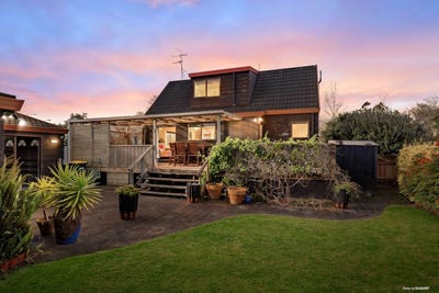 /international/nz/36-racecourse-road-waiuku-franklin-380066167525/
