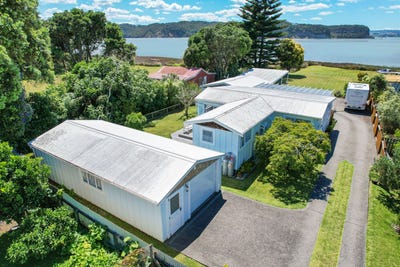 /international/nz/53-pouewe-street-kawhia-otorohanga-380066116689/