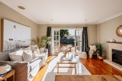 /international/nz/parkvale-tauranga-380066104861/