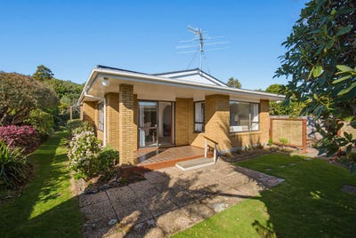 /international/nz/waikanae-kapiti-coast-380066180054/