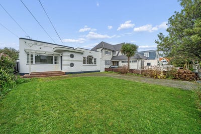 /international/nz/3-tawa-street-woburn-lower-hutt-city-380066172235/