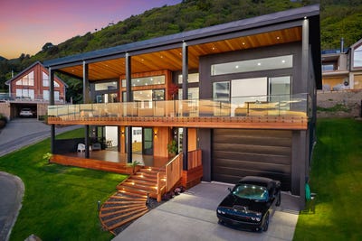/international/nz/8-whio-place-waikanae-kapiti-coast-380066109083/