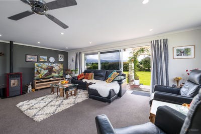 /international/nz/princes-street-waimate-waimate-380066101686/