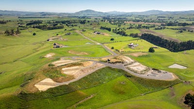 /international/nz/otane-central-hawkes-bay-380066079984/