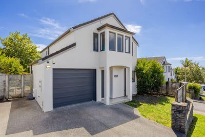 /international/nz/schnapper-rock-north-shore-city-380066121395/