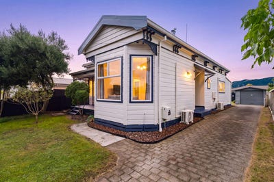 /international/nz/1-norman-road-te-hapara-gisborne-380066118470/