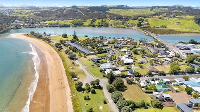 /international/nz/3-flame-tree-lane-taipa-northland-380066121627/