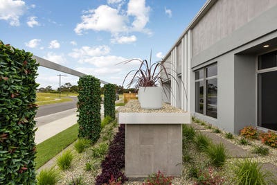 /international/nz/8-sofia-way-flagstaff-hamilton-city-380066118069/