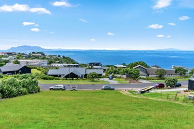 /international/nz/46-lax-crescent-leigh-rodney-380066123143/