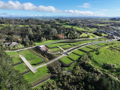 /international/nz/helensville-rodney-380066081179/