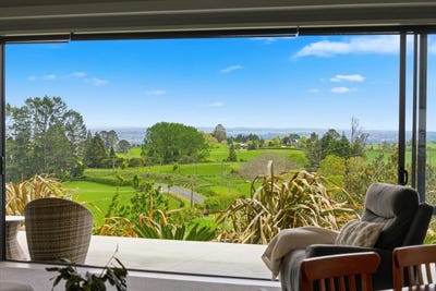 /international/nz/upper-ohauiti-road-ohauiti-tauranga-380066102542/
