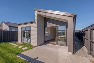 /international/nz/31-upham-lane-rolleston-selwyn-380066178232/