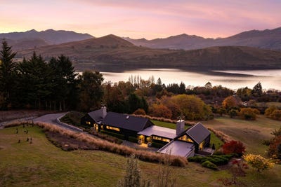 /international/nz/64-hayes-view-lane-dalefield-wakatipu-basin-queenstown-380066119796/