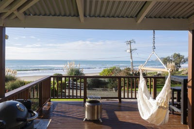 /international/nz/108-waiotu-road-tokomaru-bay-gisborne-380066079836/