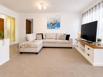 /international/nz/25-grande-vue-road-hillpark-manukau-city-380066124768/
