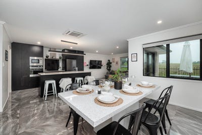 /international/nz/13-riverglen-drive-paihia-far-north-380066083884/