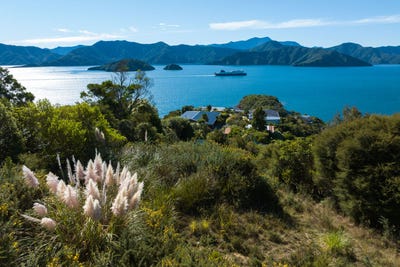 /international/nz/318-port-underwood-road-waikawa-marlborough-380066099604/